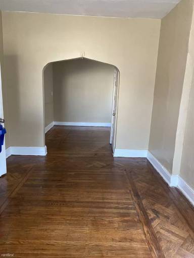 Main picture of 2617 Loyola Northway