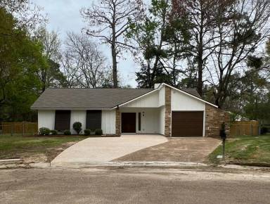 Main picture of 1026 McDale Ln