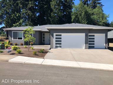 Main picture of 8697 SW Greensward Ln