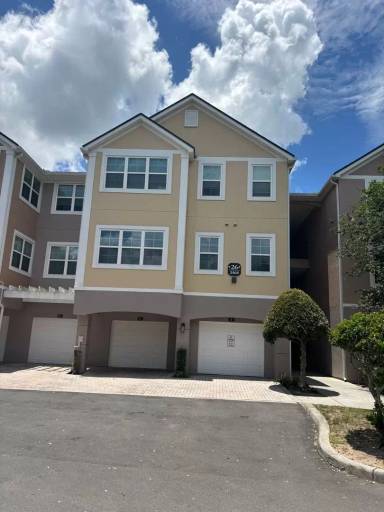 Main picture of Stonebridge Reserve Condo