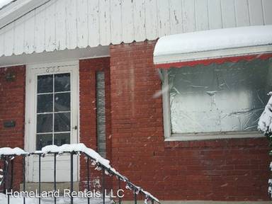 Main picture of 655 W Lander St
