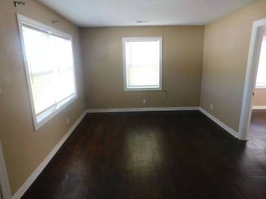 Main picture of Frontier Village