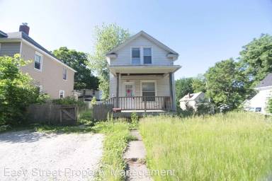 Main picture of 208-210 13th Avenue