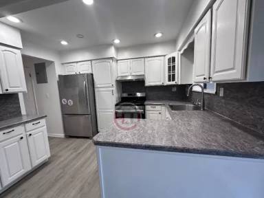 Main picture of 1220 Fairfax Ave