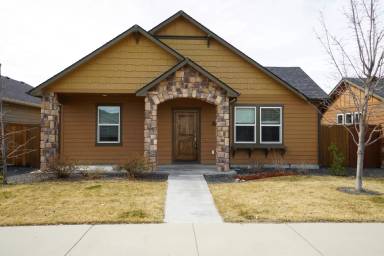 Main picture of 7645 Abe Ave
