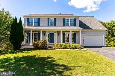 Main picture of 10528 Wharfdale Pl