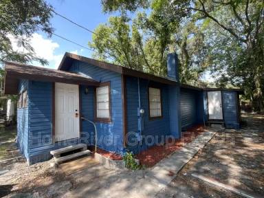 Main picture of 8309 N Klondyke St
