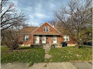 Main picture of 113 E Oakley St