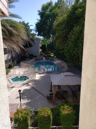 Main picture of Orangebrook Manor Apartments