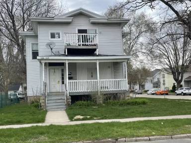 Main picture of 508 W Irving Ave