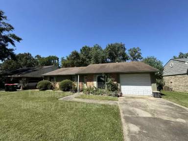 Main picture of 114 Damon Dr