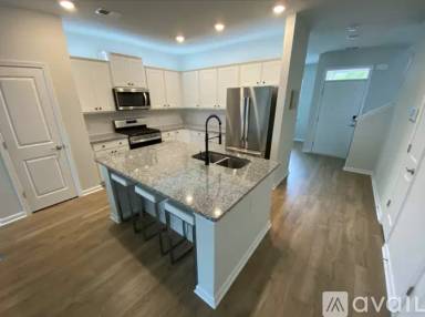 Main picture of 2068 Blakers Blvd
