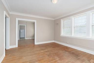 Main picture of 216 S Mulanix St