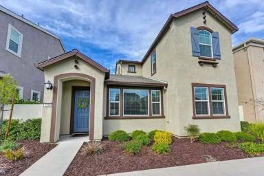 Main picture of 1588 Parkside Way