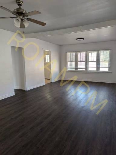 Main picture of 359 2nd Ave N