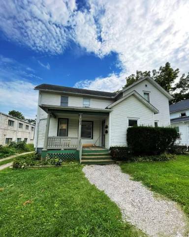 Main picture of 703 Pearl St