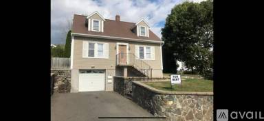 Main picture of 17 Marshall Ave