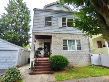 Main picture of 16 Beekman St