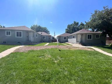 Main picture of 2421 S Marion St