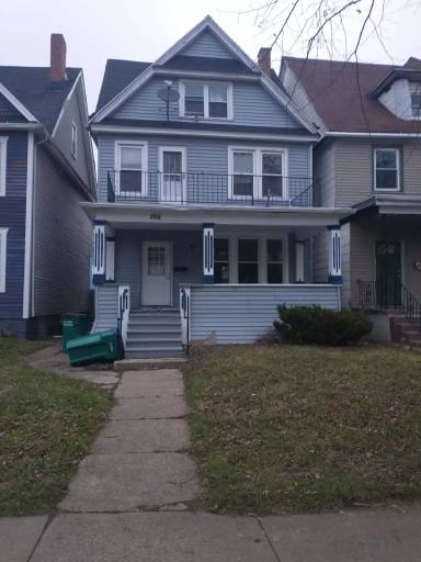 Main picture of 290 Lafayette Ave