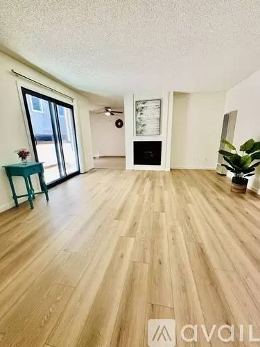 Main picture of 628 W Imperial Ave