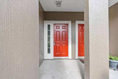 Main picture of 180 Leese Dr