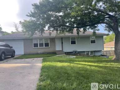 Main picture of 15906 E South Ave