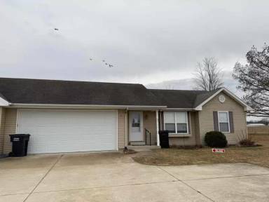 Main picture of 367 W Levi Lee Rd