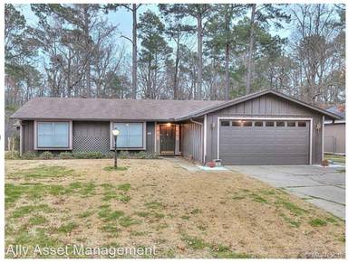 Main picture of 200 Chimney Ln