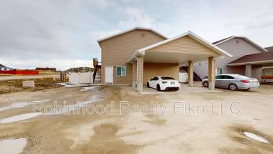 Main picture of 279 Country Club Pkwy