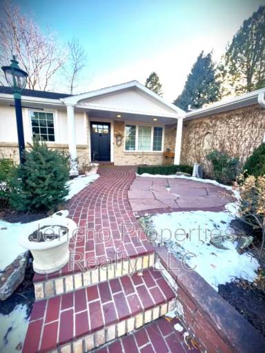 Main picture of 5317 S Cimarron Rd