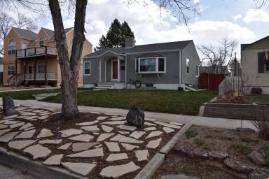 Main picture of 723 N Logan Ave