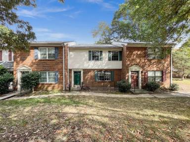 Main picture of 10951 Park Rd