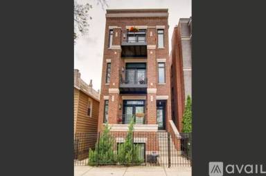 Main picture of 1024 S May St