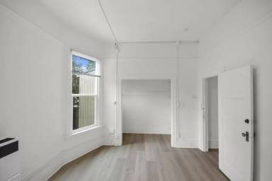 Main picture of 2511 Dana St