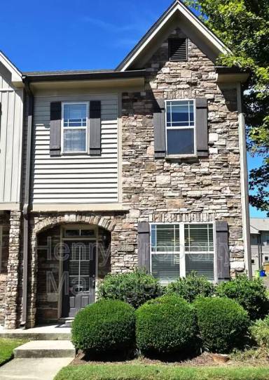 Main picture of 2816 Carter Finley Pl