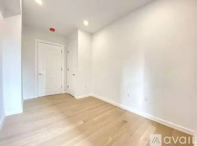 Main picture of 250 Park Ave