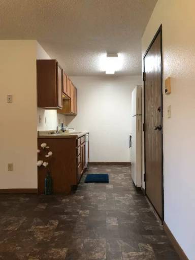 Main picture of 1401 12th St E