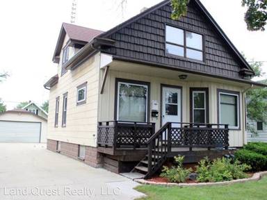 Main picture of 4710 20th Ave