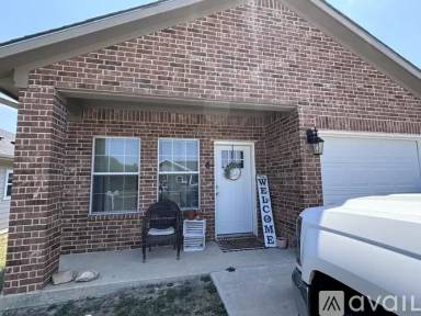 Main picture of 3211 Polk St