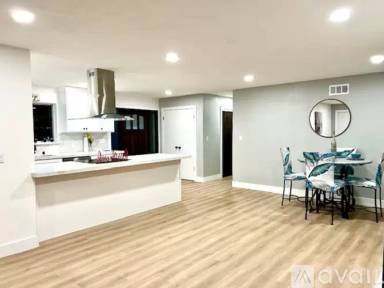 Main picture of 1230 Schirra Ct