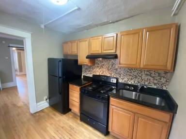 Main picture of 744 Simon Ave