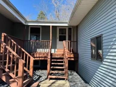Main picture of 2243 Saginaw Rd SE