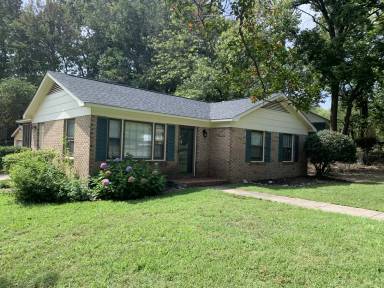 Main picture of 5303 River Falls Dr