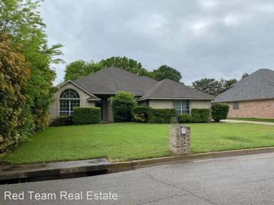Main picture of 6417 Lago Vista Dr