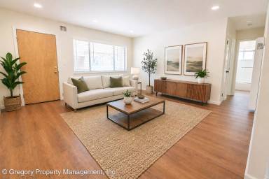 Main picture of 1242 Regent St
