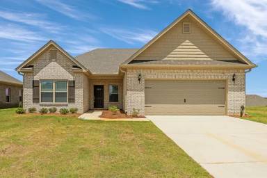 Main picture of 229 Portrait St