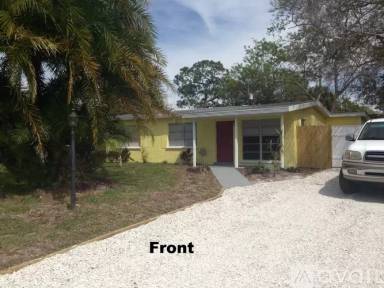 Main picture of 231 W Cornelius Cir