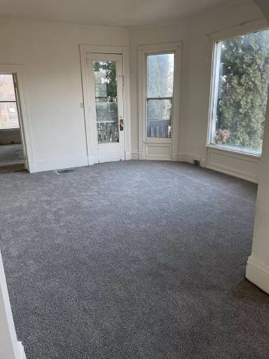 Main picture of 601 5th Ave S