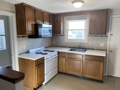 Main picture of 5-7 Monk St